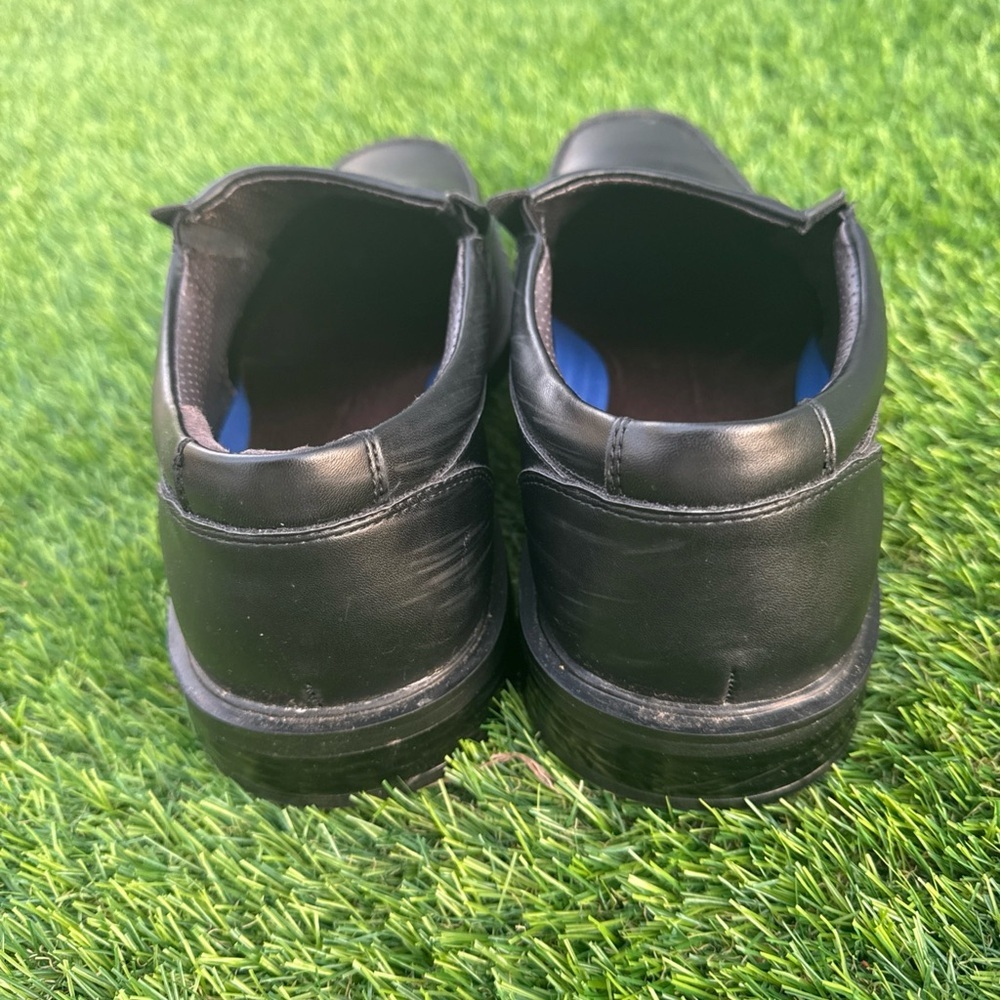 Borelli Men's Black Slip-On Leather Dress Shoes - Picture 3 of 7